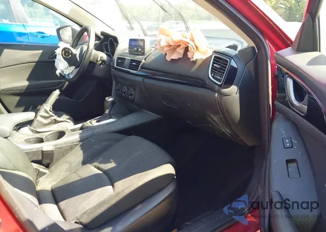 2014 Mazda Mazda3 I Touring z USA, uszkodzony, nr VIN JM1BM1V78E1149539